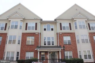 6480 CHEYENNE DR #201, Alexandria, VA 22312