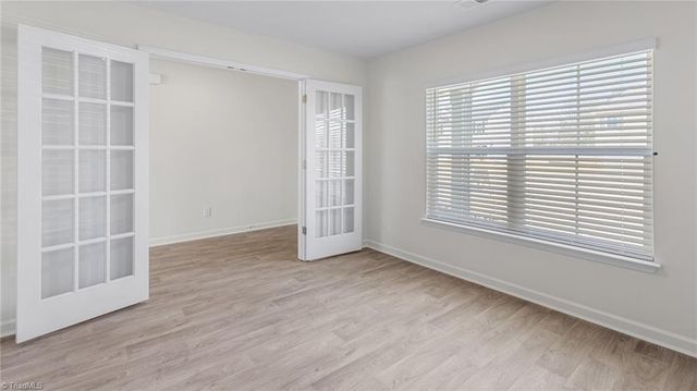 1596 String Drive, Winston-salem, NC 27107