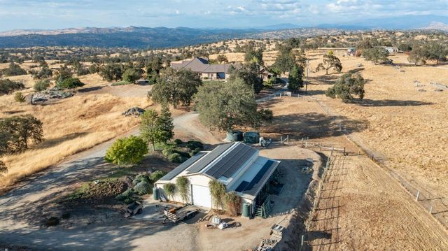 34310 Barn Owl Road, Raymond, CA 93653