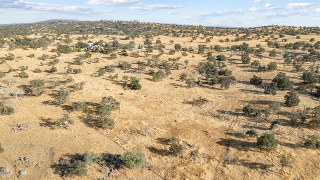 34310 Barn Owl Road, Raymond, CA 93653