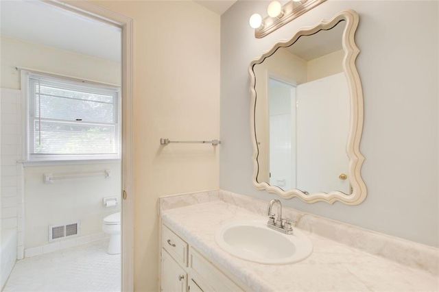 859 Candy Lane, Marietta, GA 30068