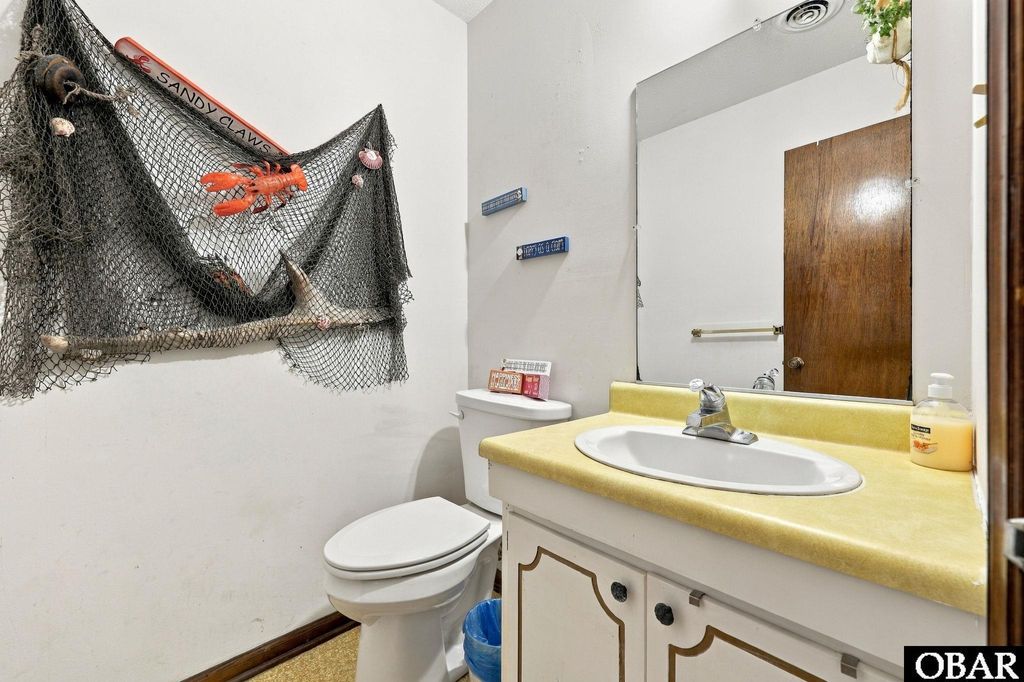 Image 17 of property listing at 500 W Villa Dunes Drive, Nags Head, NC 27959