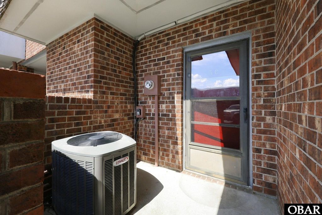 Image 10 of property listing at 500 W Villa Dunes Drive, Nags Head, NC 27959