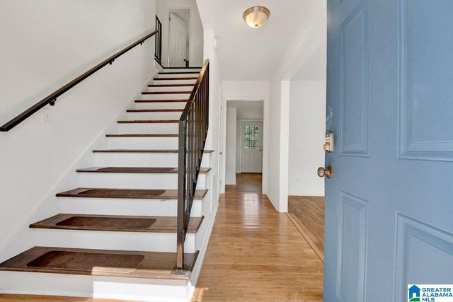 1717 6TH PLACE NW, Center Point, AL 35215