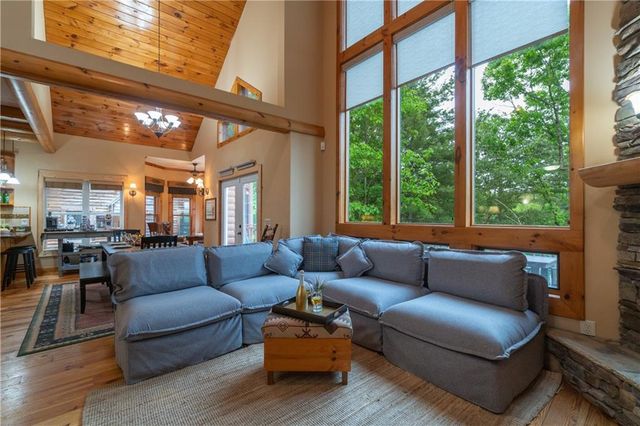 236 Rosen Strasse, Helen, GA 30545