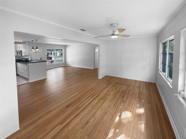 958 DUPONT AVENUE, Winter Park, FL 32789