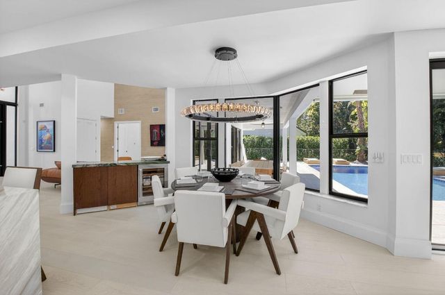 5723 Hamilton Way, Boca Raton, FL 33496