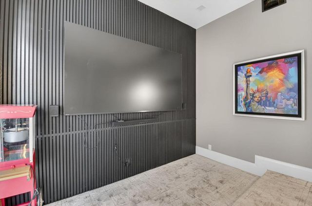 5723 Hamilton Way, Boca Raton, FL 33496