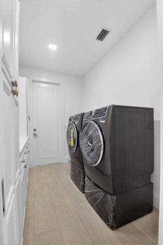 5723 Hamilton Way, Boca Raton, FL 33496