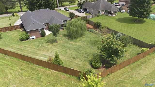 776 Wess Taylor Drive, Huntsville, AL 35811