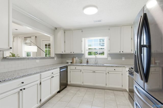 776 Wess Taylor Drive, Huntsville, AL 35811