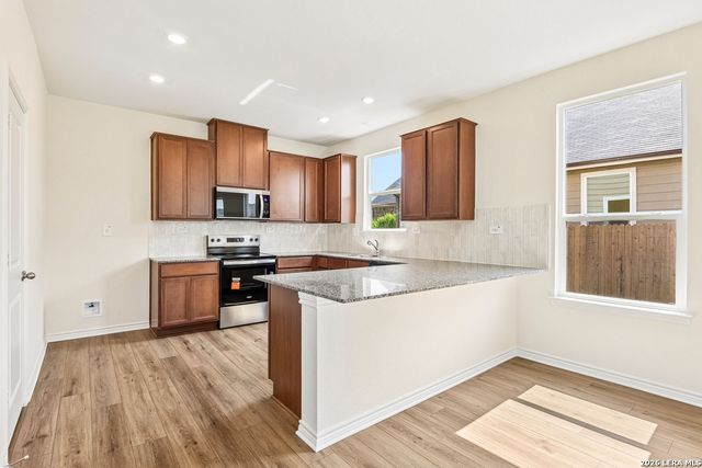 448 Horizon Pointe, Seguin, TX 78155