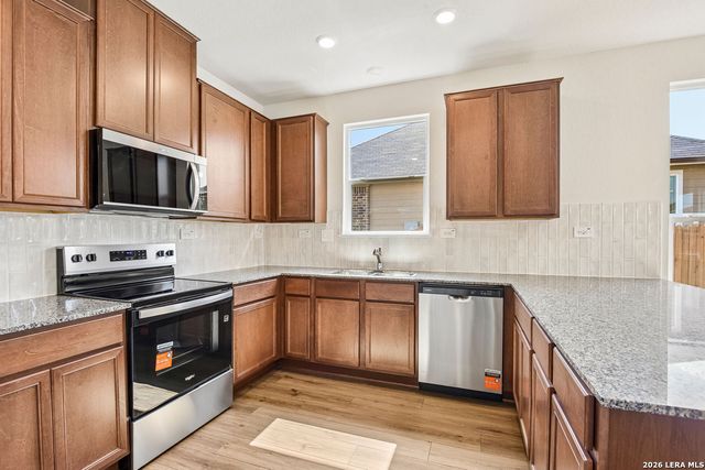 448 Horizon Pointe, Seguin, TX 78155