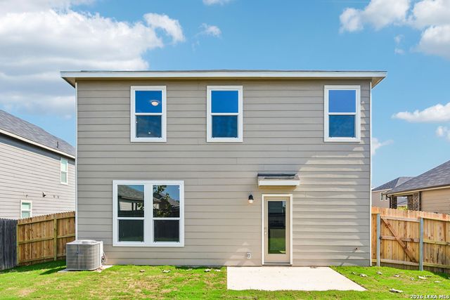 448 Horizon Pointe, Seguin, TX 78155