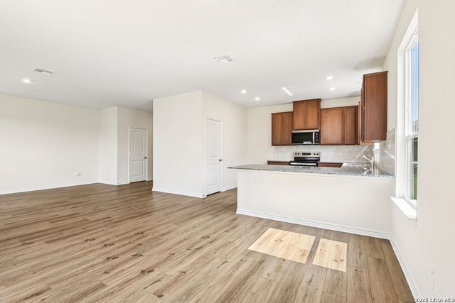 448 Horizon Pointe, Seguin, TX 78155