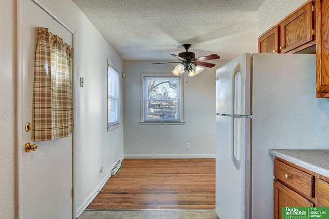 5824 Larimore Avenue, Omaha, NE 68104