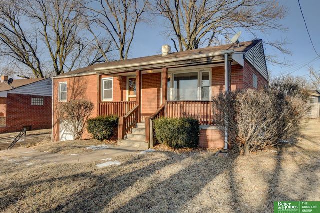 5824 Larimore Avenue, Omaha, NE 68104