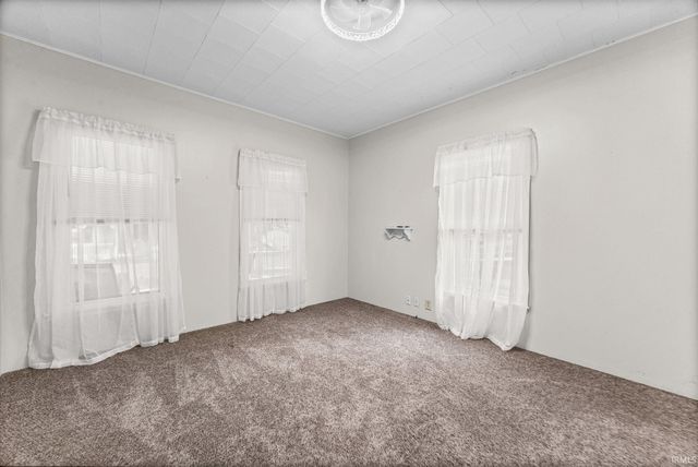 322 W North Street, Delphi, IN 46923