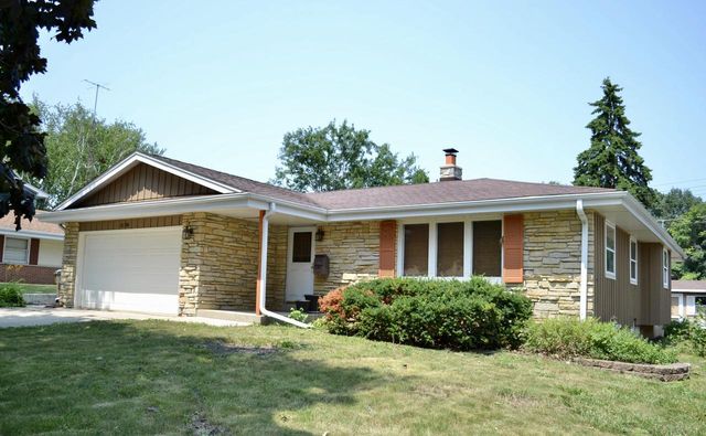 4726 69th STREET, Kenosha, WI 53142