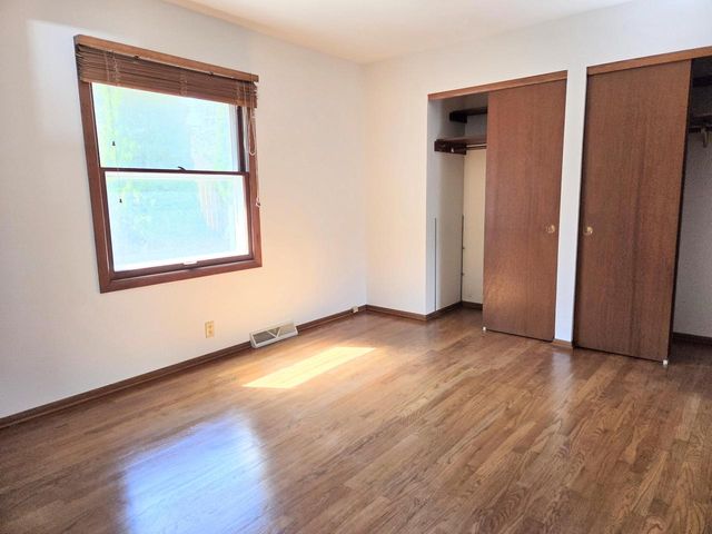 4726 69th STREET, Kenosha, WI 53142