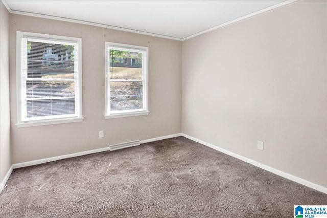948 RIDGEWOOD CIRCLE, Birmingham, AL 35235