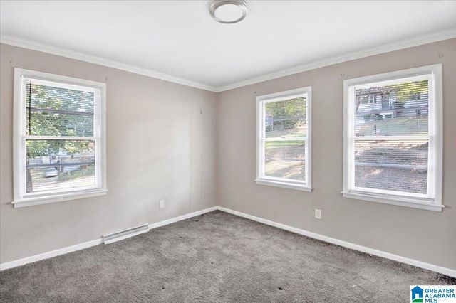 948 RIDGEWOOD CIRCLE, Birmingham, AL 35235