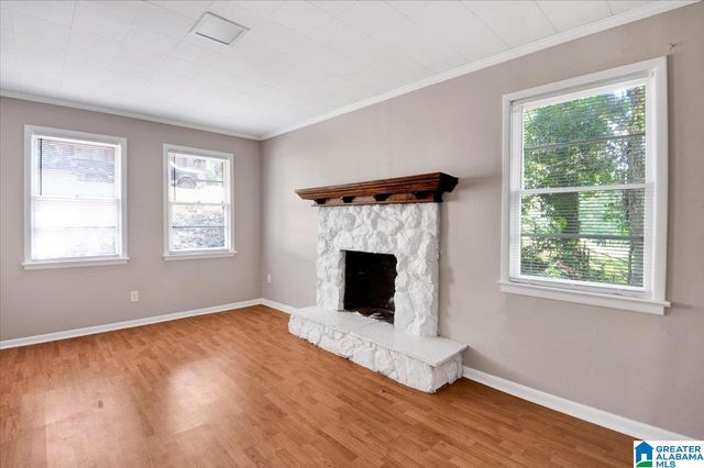 948 RIDGEWOOD CIRCLE, Birmingham, AL 35235