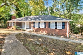 948 RIDGEWOOD CIRCLE, Birmingham, AL 35235