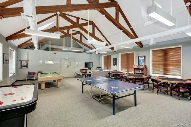 11 Northwood Blvd, Central Islip, NY 11722