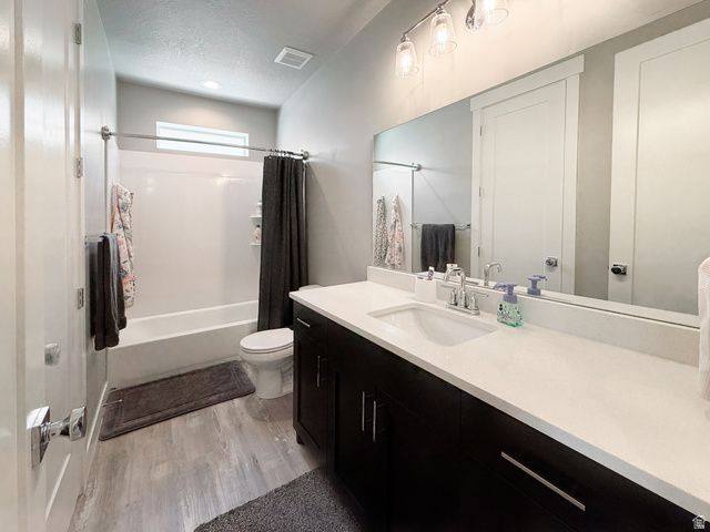 2862 S ALLISON WAY, Syracuse, UT 84075