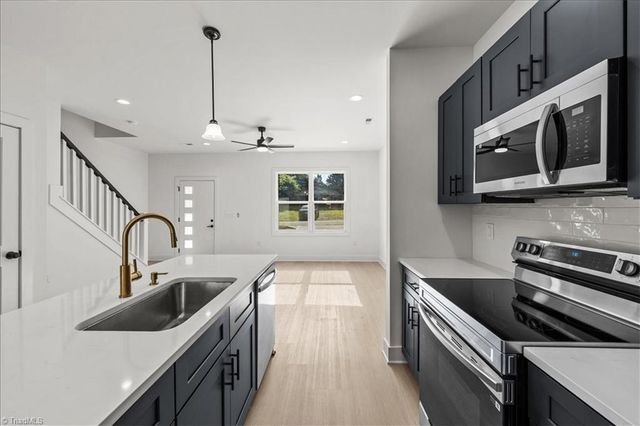 212 S Carter Street, Liberty, NC 27298