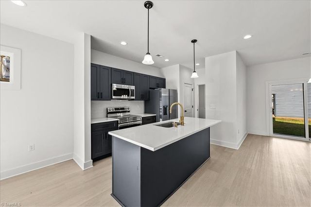 212 S Carter Street, Liberty, NC 27298