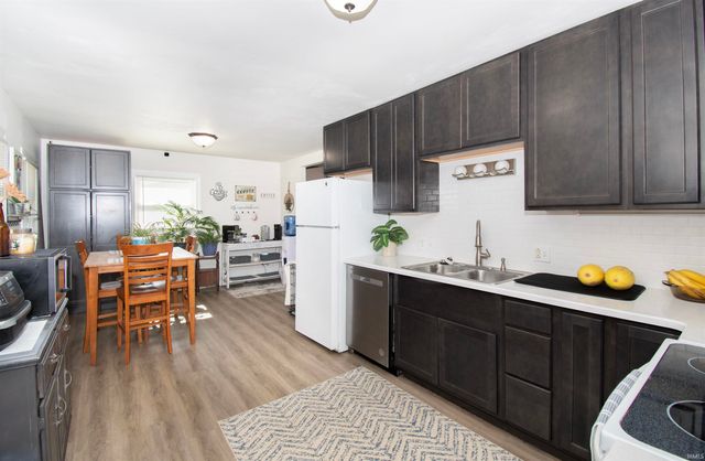 522 N Meadow Lane, Kendallville, IN 46755