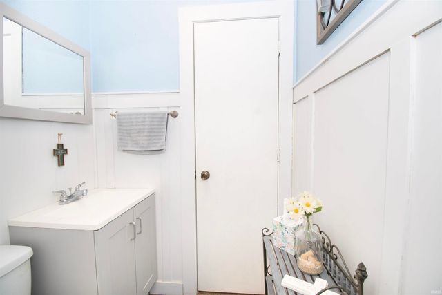 522 N Meadow Lane, Kendallville, IN 46755