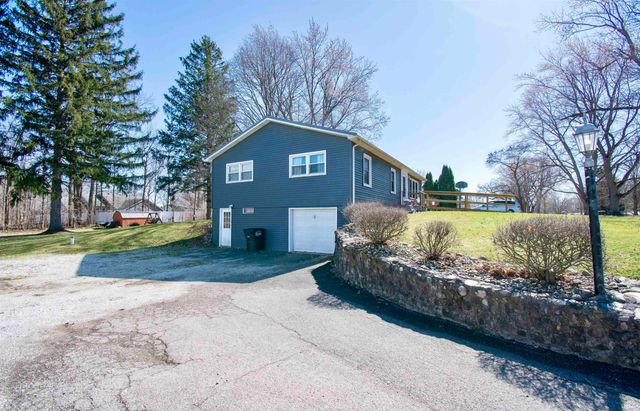 522 N Meadow Lane, Kendallville, IN 46755