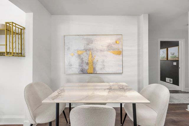 6124 Thomas Avenue S, Minneapolis, MN 55410