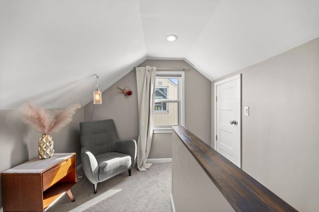 6124 Thomas Avenue S, Minneapolis, MN 55410