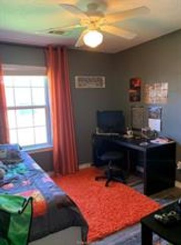 1214 Remington, College Station, TX 77845