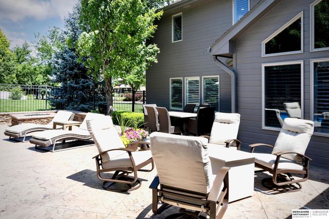 4950 S 176 Avenue, Omaha, NE 68135