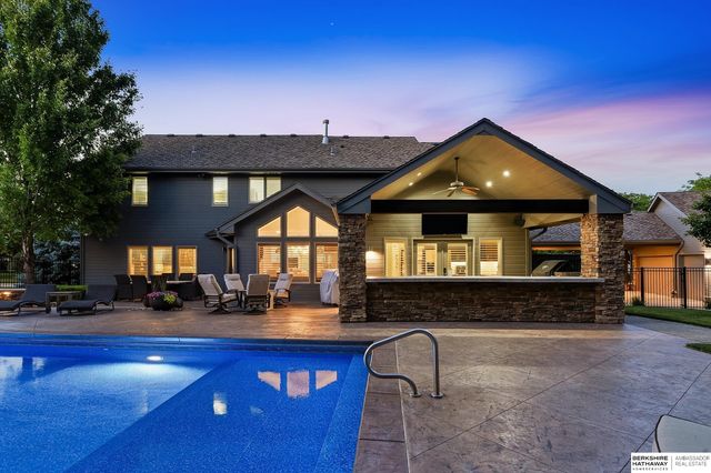 4950 S 176 Avenue, Omaha, NE 68135