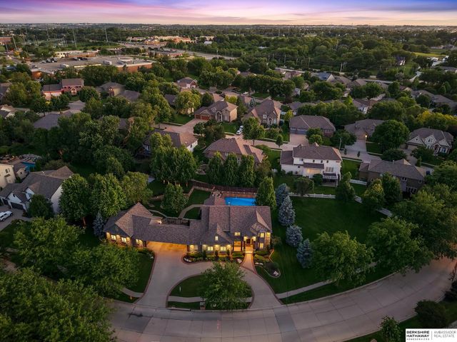 4950 S 176 Avenue, Omaha, NE 68135