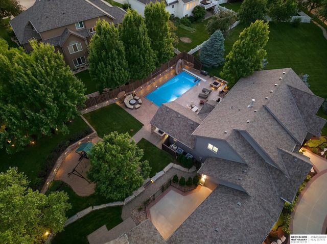 4950 S 176 Avenue, Omaha, NE 68135
