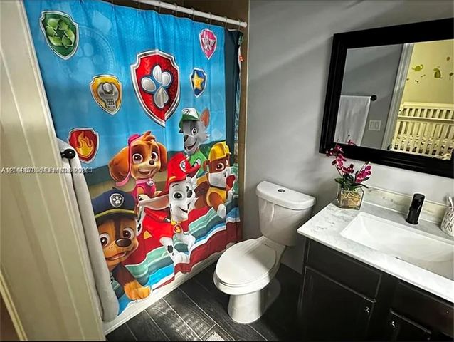 3211 SE 6th St, Homestead, FL 33033