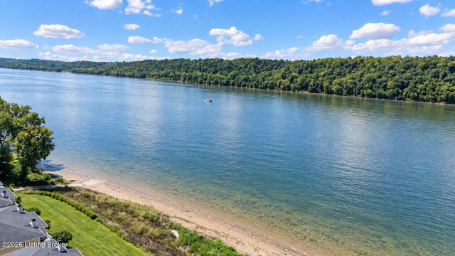 1702 Victory Ct, Prospect, KY 40059