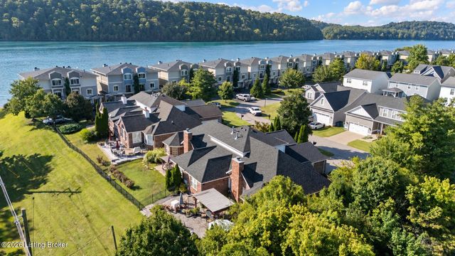 1702 Victory Ct, Prospect, KY 40059