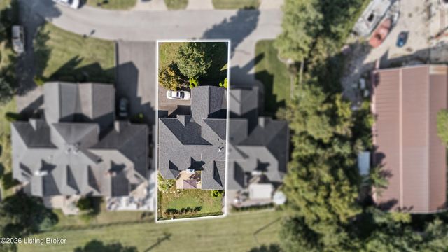 1702 Victory Ct, Prospect, KY 40059