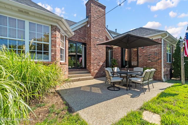 1702 Victory Ct, Prospect, KY 40059