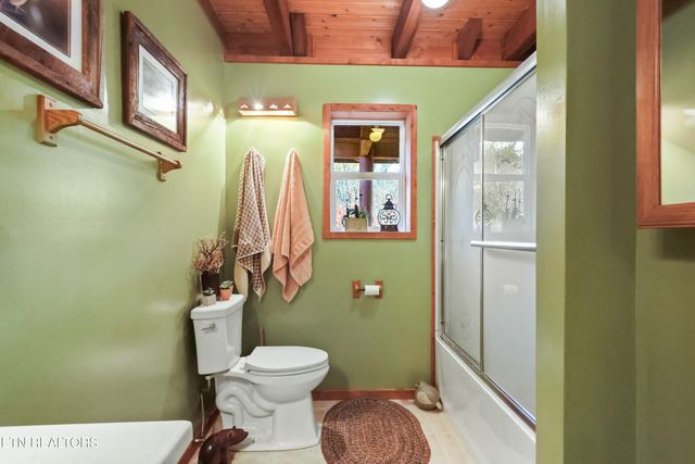 267 Cherokee Circle, Ten Mile, TN 37880