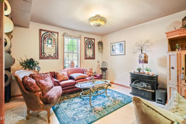 267 Cherokee Circle, Ten Mile, TN 37880