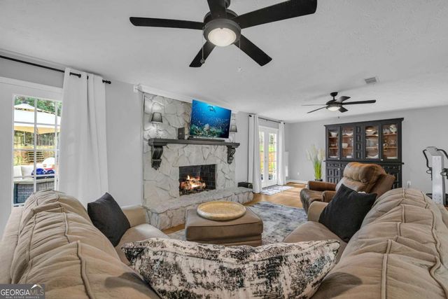 306 Providence Road, Athens, GA 30606